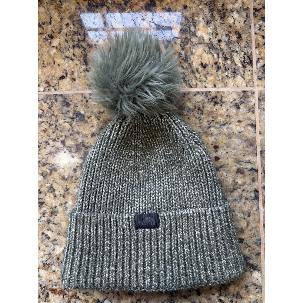 The North Face Green Ribbed Cuff Faux Fur Pom Beanie Outerwear Hat Women O/S